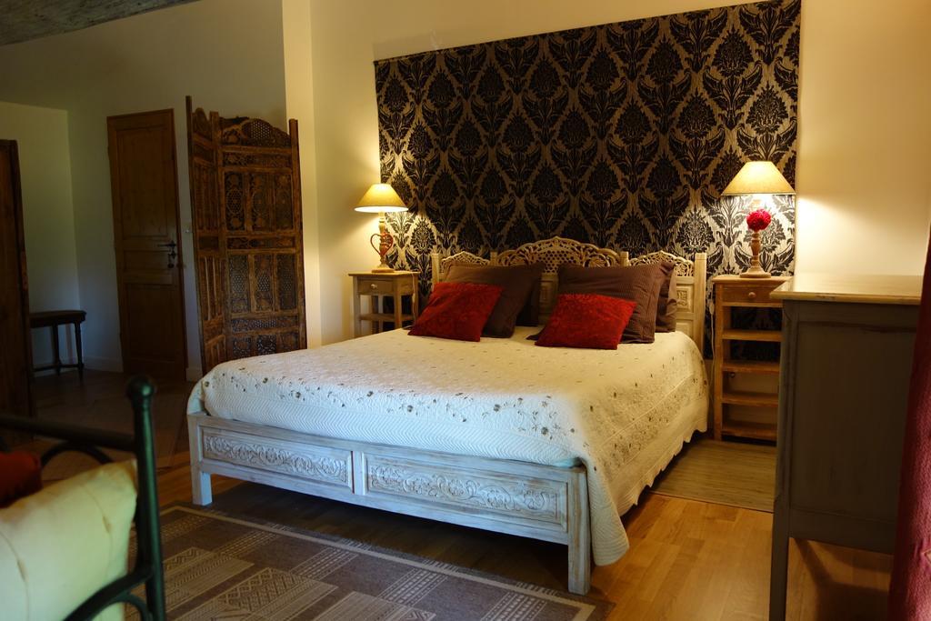 Le Mas D'Acanthe Montfaucon  Room photo
