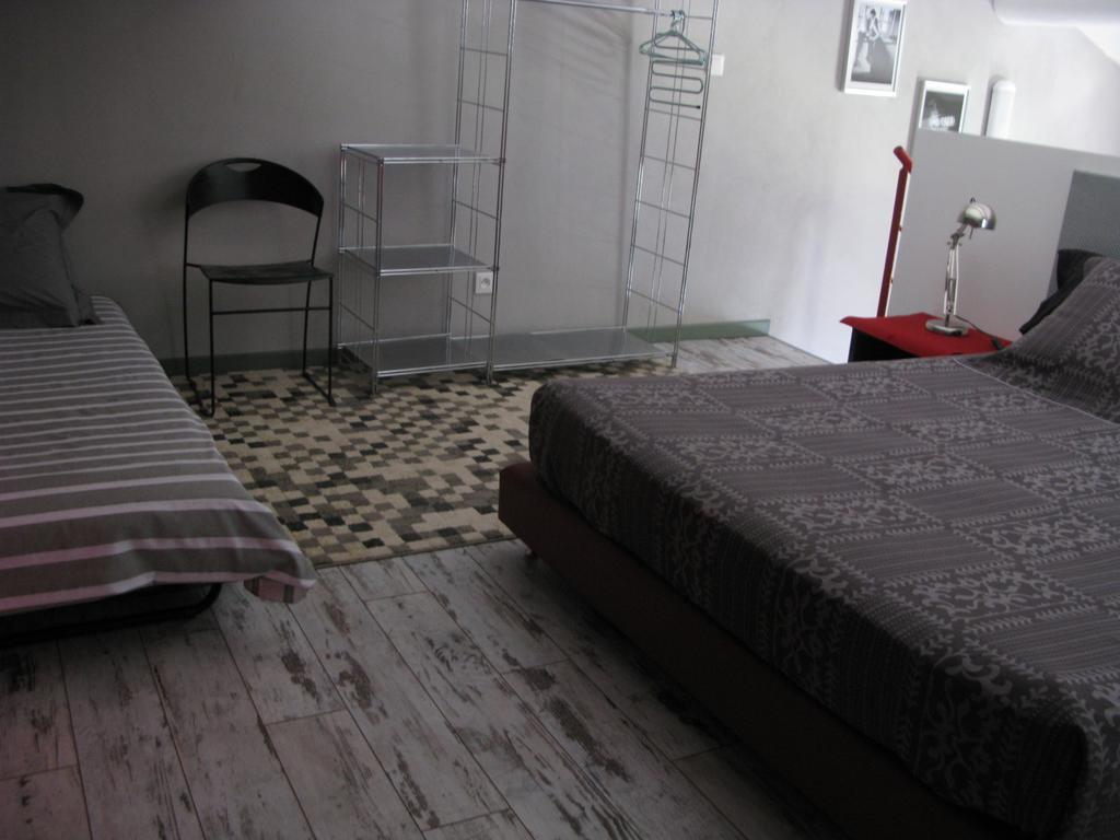 Le Mas D'Acanthe Montfaucon  Room photo