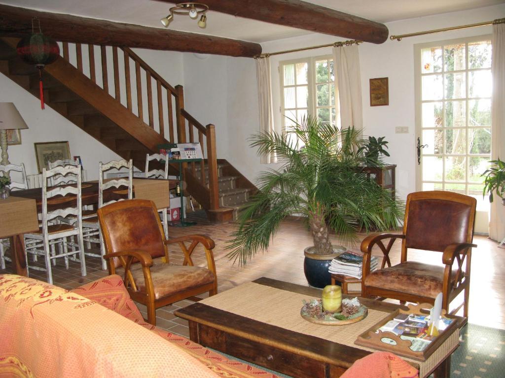 Le Mas D'Acanthe Montfaucon  Exterior photo